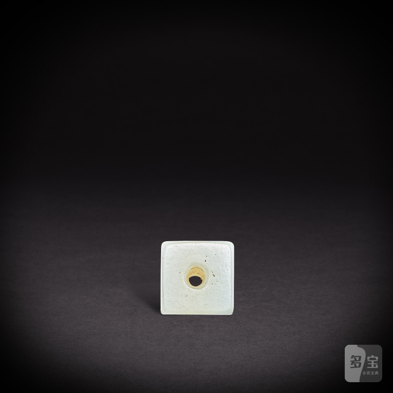 An inscribed white jade pendant, gangmao, Han dynasty | 漢 白玉剛卯 - 图3